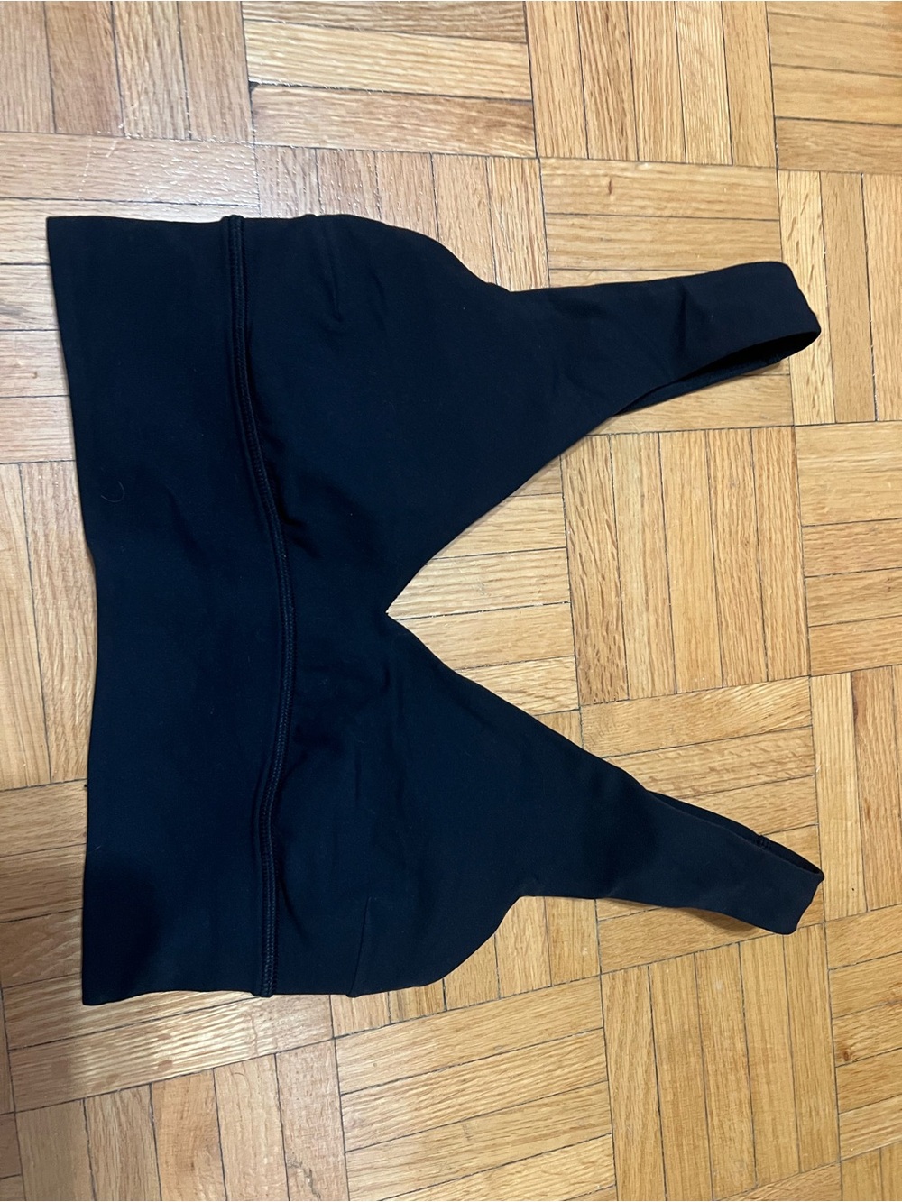 Lululemon align v neck bra